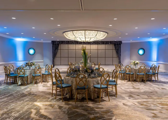 Hilton Alexandria Mark Center